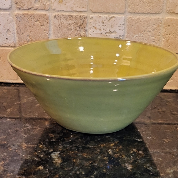 Hand Tossed High Sided Olive Green Seagrove, NC Bowl - Picture 3 of 16